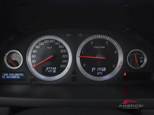 VOLVO XC90 usata 14