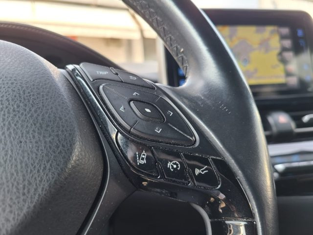 TOYOTA C-HR usata, con Fendinebbia