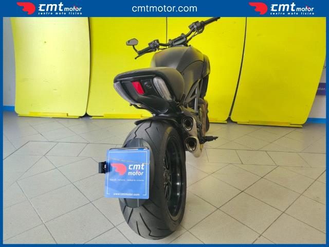 DUCATI Diavel usata 3