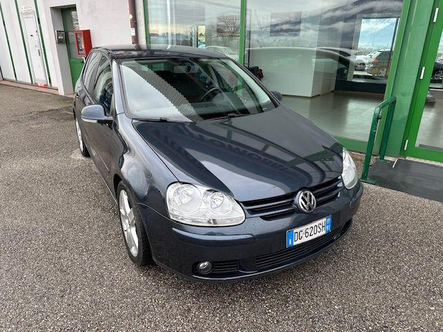 VOLKSWAGEN Golf usata, con Airbag