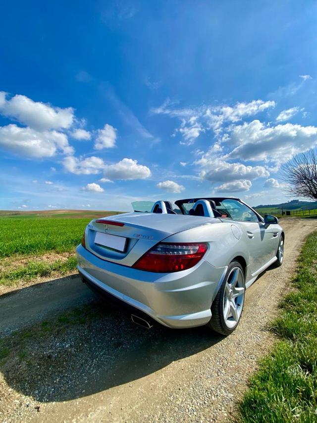 MERCEDES-BENZ SLK 200 usata, con Specchietti laterali elettrici