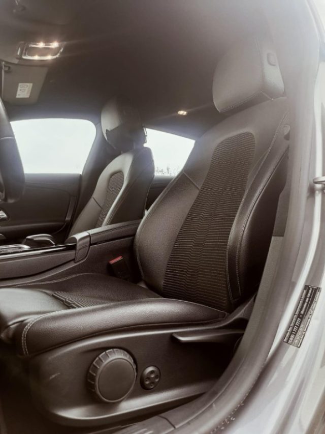 MERCEDES-BENZ CLA 200 usata, con Bracciolo