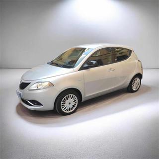 LANCIA Ypsilon 1.2 69 CV 5 porte Gold