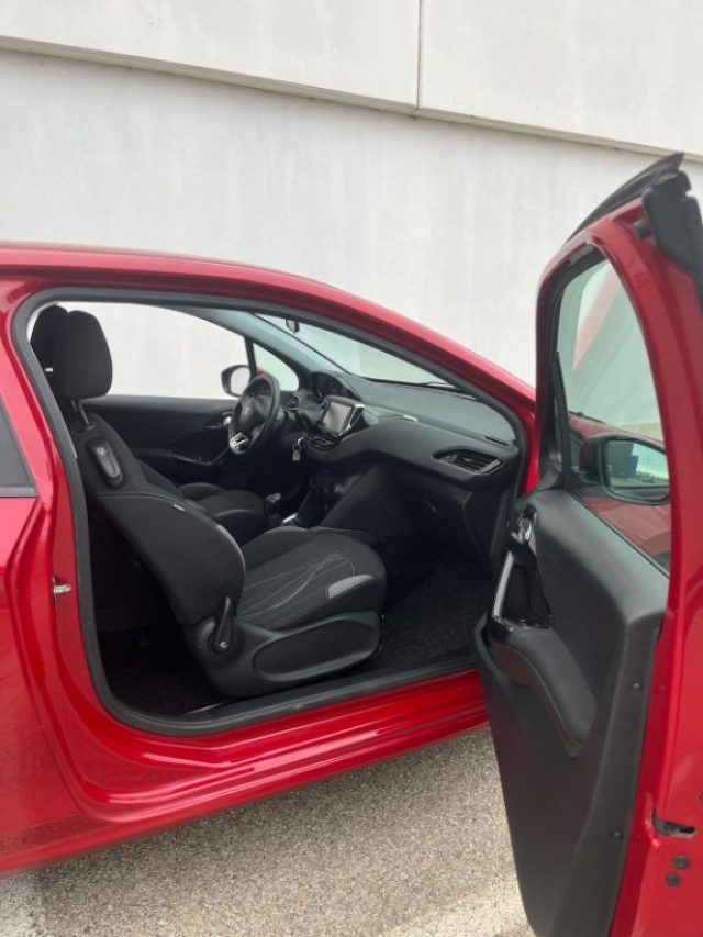 PEUGEOT 208 usata, con Cruise Control