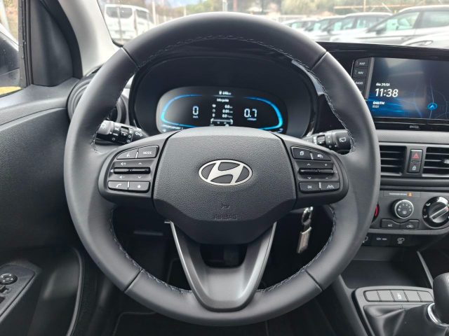 HYUNDAI i10 usata, con Touch screen