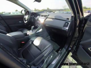 JAGUAR E-Pace usata 29