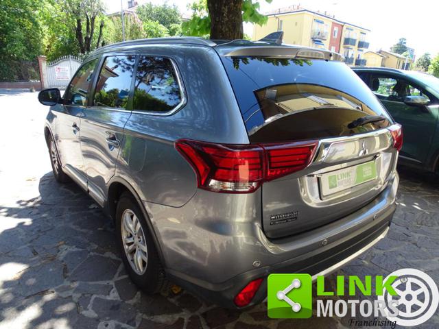 MITSUBISHI Outlander usata, con Limitatore di velocità