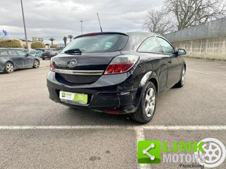 OPEL Astra usata, con Airbag laterali