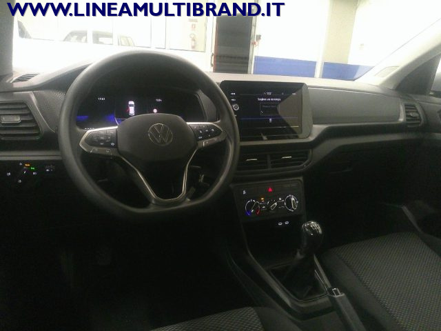 VOLKSWAGEN T-Cross usata, con USB