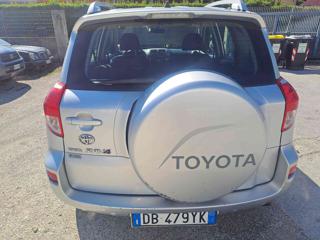 TOYOTA RAV 4 MY23 usata 18