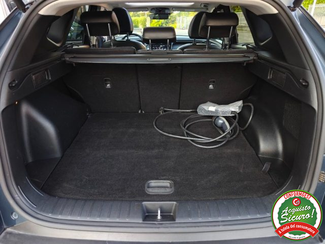 HYUNDAI Tucson usata, con Sedile posteriore sdoppiato