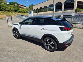 PEUGEOT 3008 usata, con Cerchi in lega