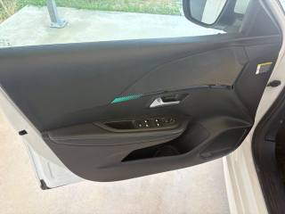 PEUGEOT 208 usata, con Park Distance Control