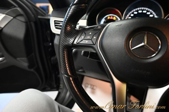 MERCEDES-BENZ E 300 usata 37