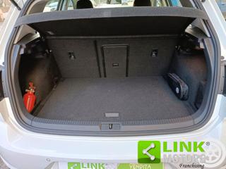 VOLKSWAGEN Golf usata, con Park Distance Control