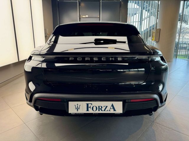 PORSCHE Taycan usata, con Boardcomputer