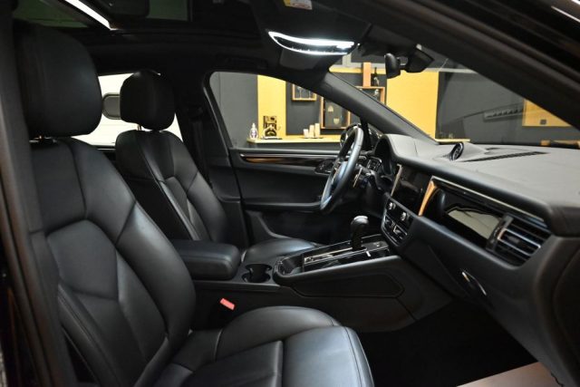 PORSCHE Macan usata 39