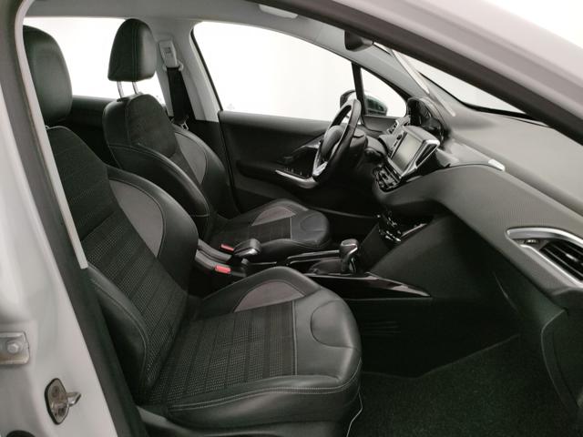 PEUGEOT 2008 usata, con Cerchi in lega