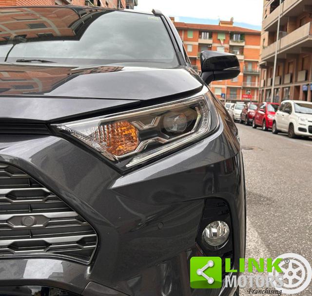 TOYOTA RAV 4 usata, con Airbag laterali