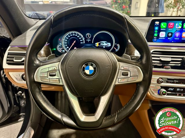 BMW 730 usata, con Touch screen