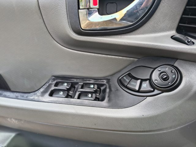 HYUNDAI Santa Fe usata, con Controllo automatico clima