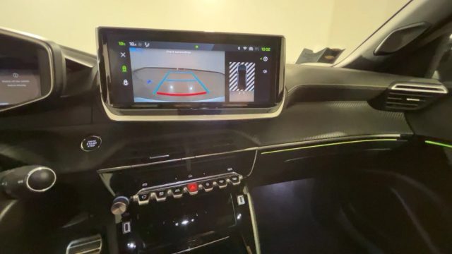 PEUGEOT 2008 usata, con Fari LED