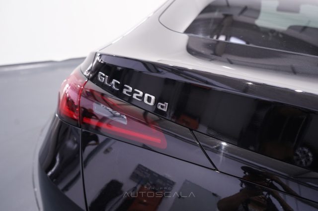 MERCEDES-BENZ GLC 220 usata, con Frenata d