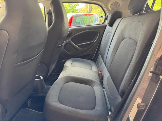 SMART ForFour usata, con Controllo automatico clima