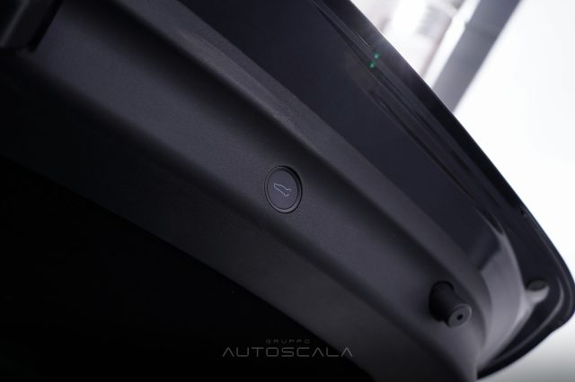 TESLA Model Y usata 35