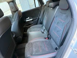 MERCEDES-BENZ GLA 180 usata 33