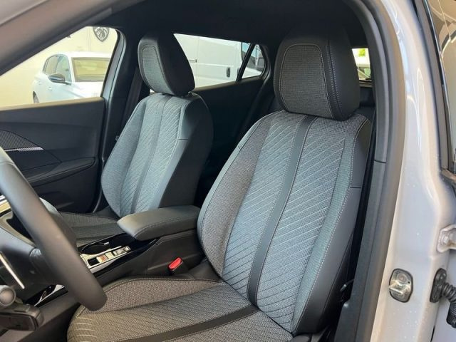 PEUGEOT 2008 usata, con Servosterzo