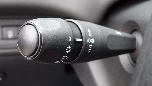PEUGEOT 208 usata 95