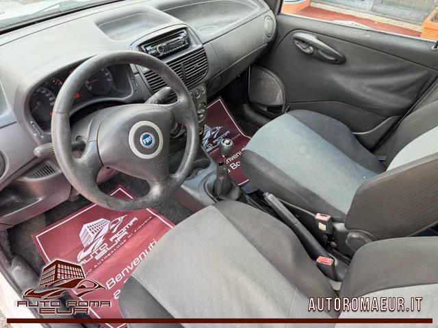 FIAT Punto usata, con Volante in pelle