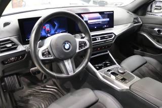 BMW 320 usata, con Sensori di parcheggio posteriori