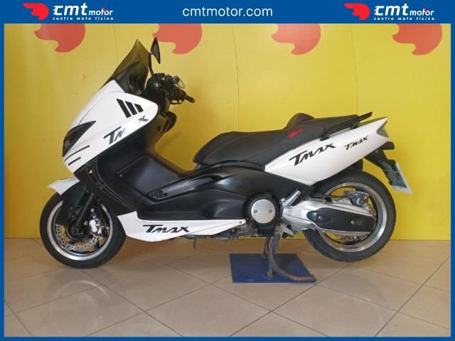 YAMAHA T-Max 500 usata 2