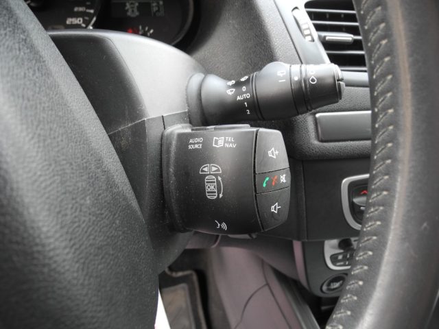 RENAULT Megane usata, con Supporto lombare