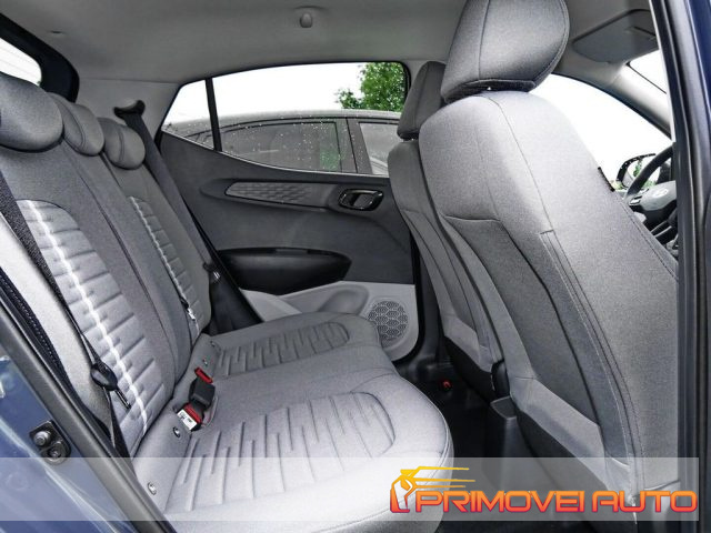 HYUNDAI i10 usata, con Autoradio