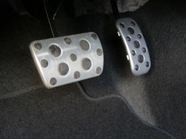 TOYOTA Yaris usata 37