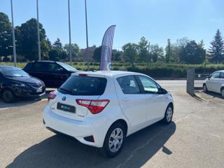 TOYOTA Yaris usata 23