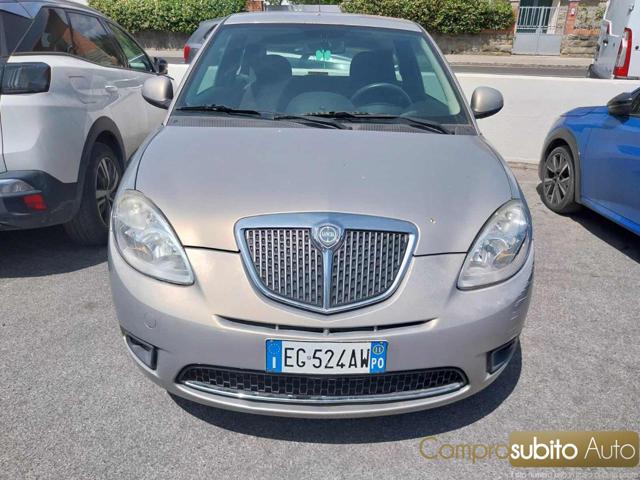 LANCIA Ypsilon usata, con ABS