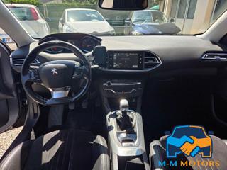 PEUGEOT 308 usata, con Servosterzo