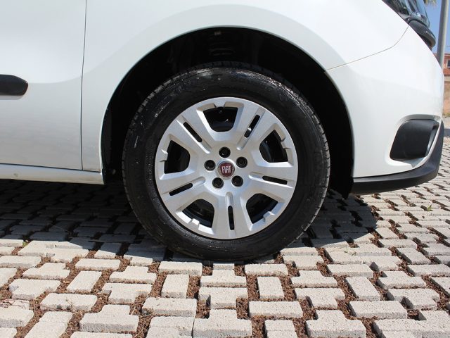FIAT Doblo usata, con Airbag Passeggero