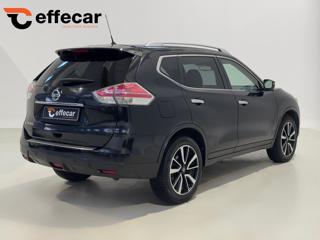 NISSAN X-Trail usata, con Autoradio