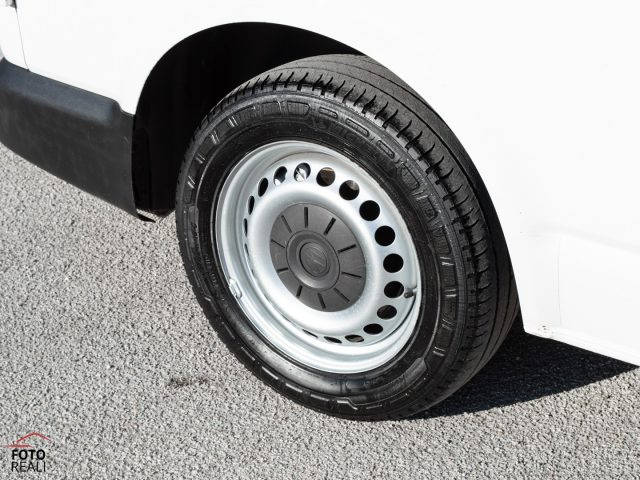 VOLKSWAGEN Transporter usata 20