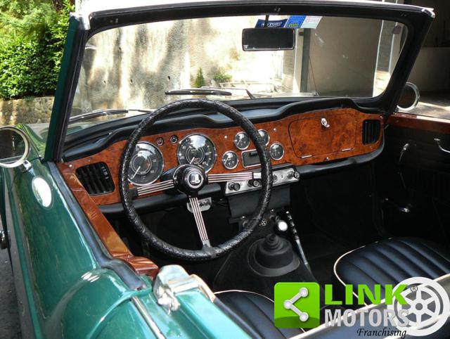 TRIUMPH TR4 usata 14