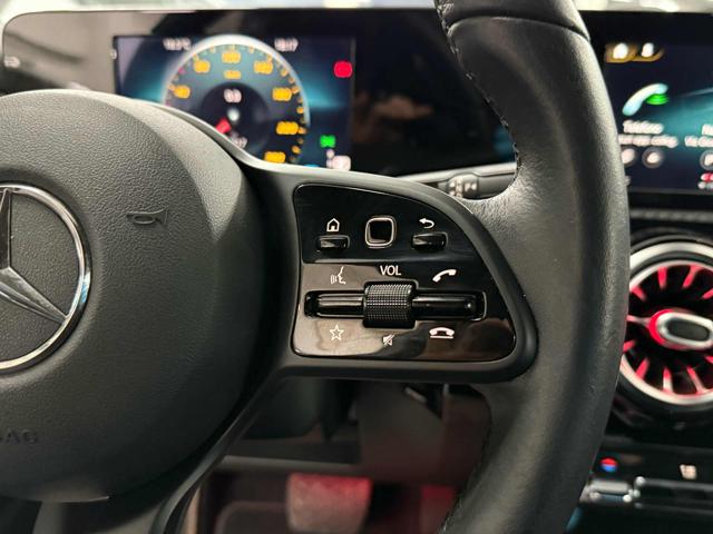 MERCEDES-BENZ A 180 usata, con Frenata d
