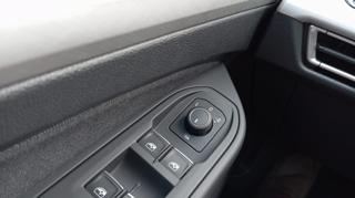 VOLKSWAGEN Golf usata, con Volante multifunzione
