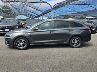 HYUNDAI i30 usata, con Airbag laterali