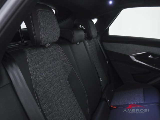 PEUGEOT 3008 usata 10