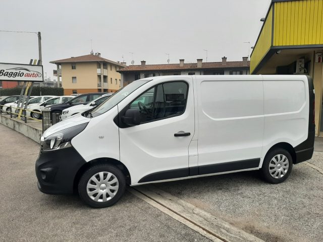 OPEL Vivaro usata, con Specchietti laterali elettrici